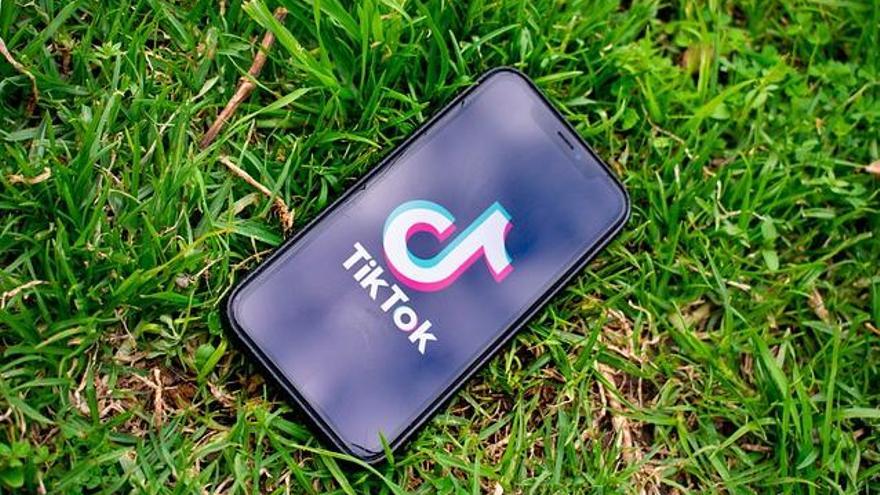 El CAC denuncia a TikTok diversos vídeos per incloure publicitat encoberta