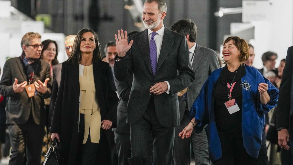 Los reyes de España, Felipe VI y Letizia inauguran ARCO