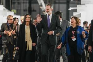 Los reyes de España, Felipe VI y Letizia inauguran ARCO