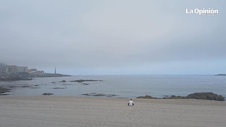 Persiste la niebla en A Coruña a solo un día del eclipse