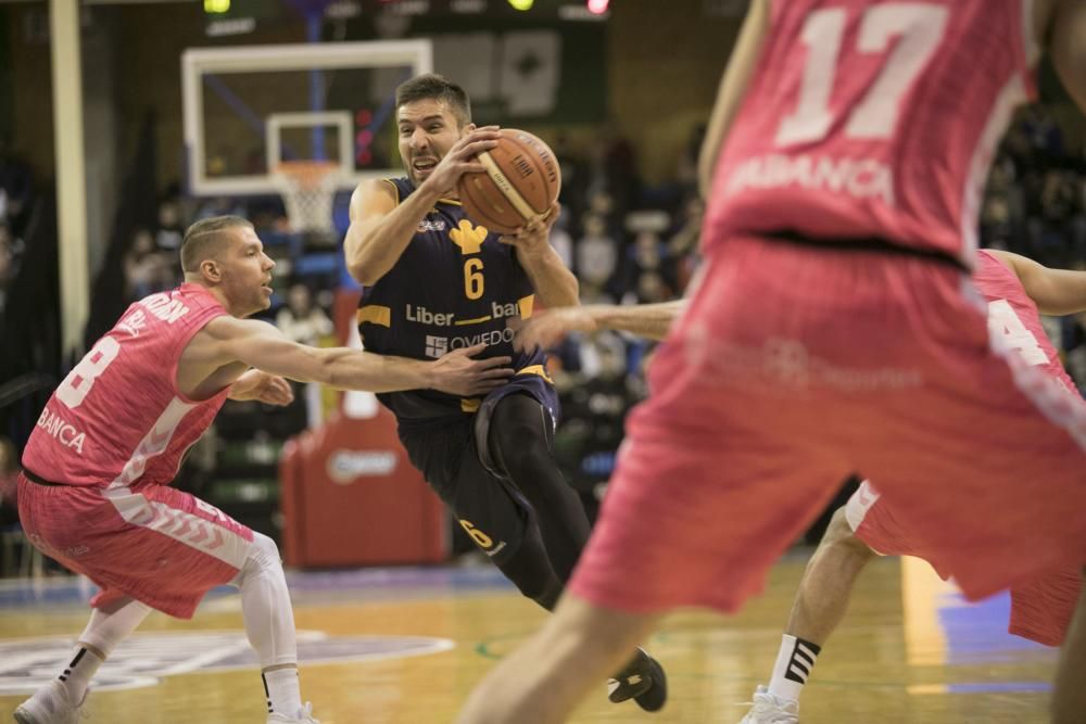 El Liberbank Oviedo Baloncesto gana al Breogán