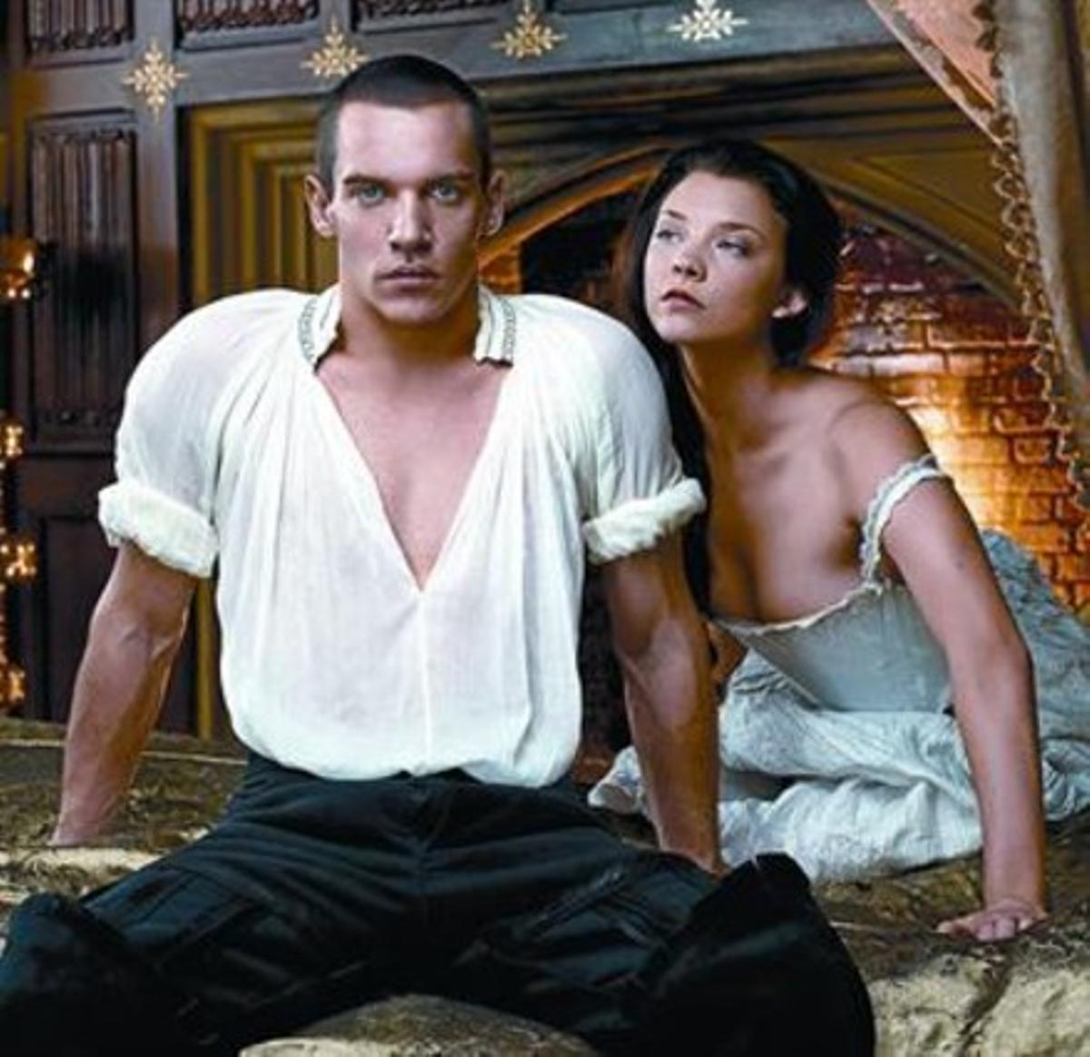 Jonathan Rhys Meyers y Natalie Dormer, en una imagen de la serie.
