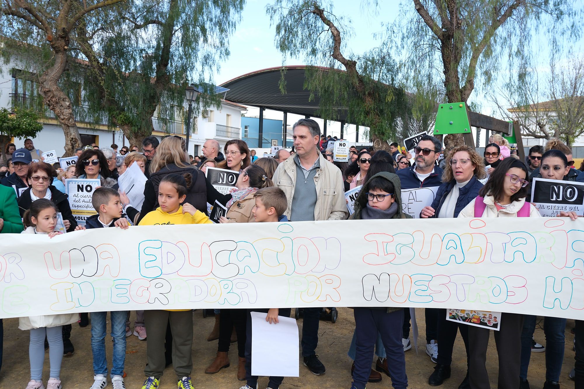 Protesta en Mollina por la supresión del Aula de Educación Especial.