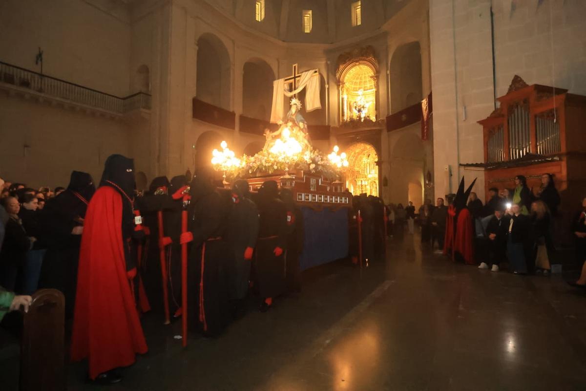 Semana Santa en Alicante 2026: procesión de la Hermandad de la Buena Muerte Semana Santa en Alicante 2026: procesión de la Hermandad de la Buena Muerte