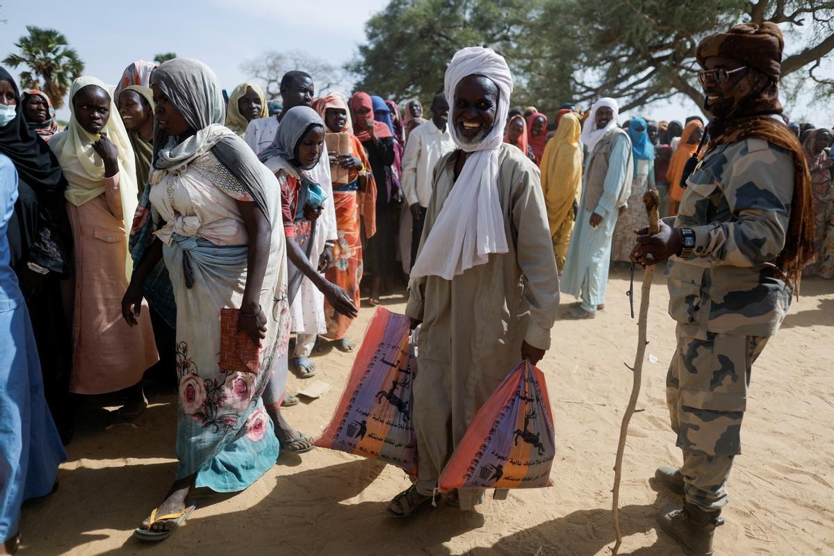 Refugiados sudaneses buscan asilo en El Chad