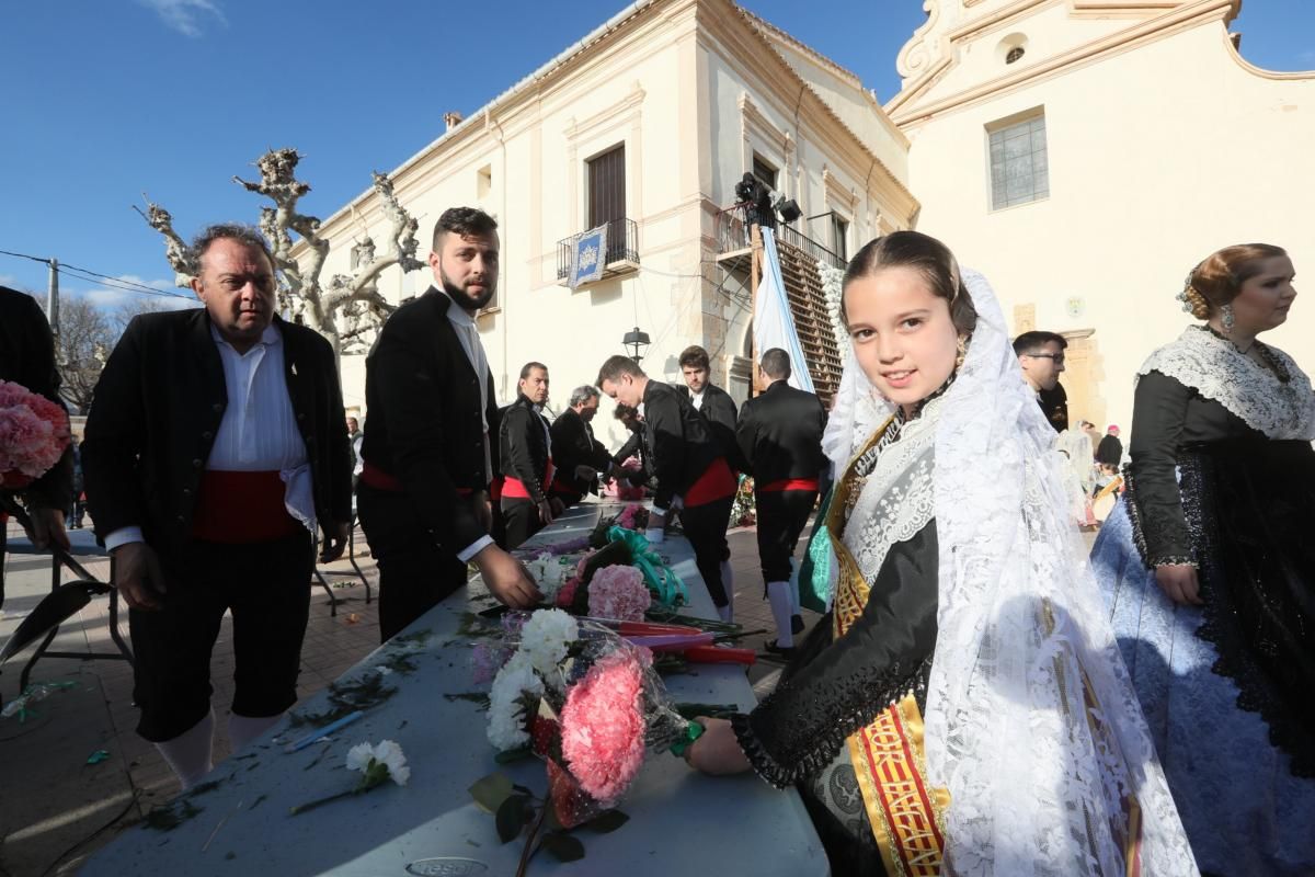 OFRENDA A LA MARE DE DÉU DEL LLEDÓ