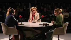 ‘Dones de ràdio’ desplega humor contra el càncer