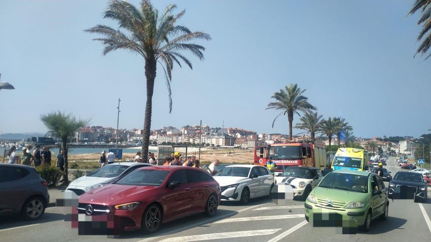 Nueve heridos en una colisión múltiple en Sanxenxo