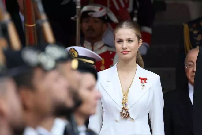 El look más "adulto" de la princesa Leonor