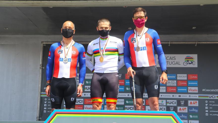 Joan Reinoso gana el oro en la crono del Mundial de ciclismo adaptado