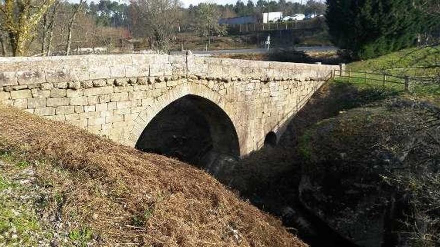 Puente de A Veiga, punto de partida. // FdV