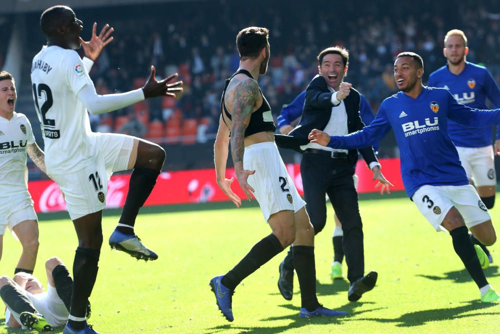 Valencia - Huesca, la celebración del gol de Picci