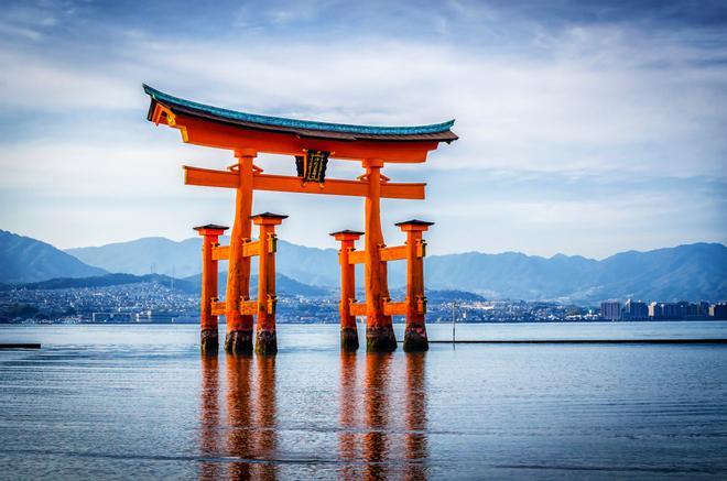 Torii, Miyayima, Japón