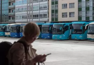 Patronal y sindicatos alcanzan un acuerdo para suspender la huelga de buses de 48 horas