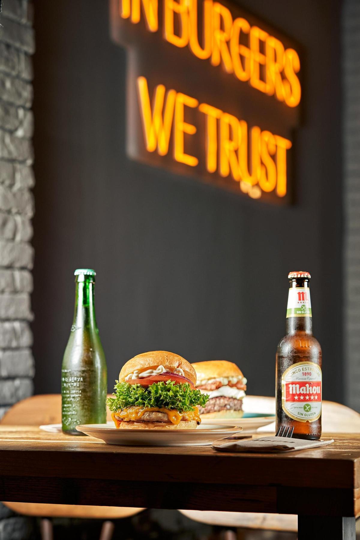 Cada burger que pruebes te acercará un paso más a descubrir los secretos mejor guardados del Burgerespacio.