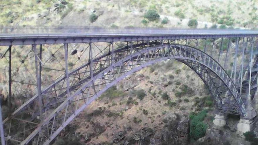 Puente de Pino, en la red autonómica de carreteras.