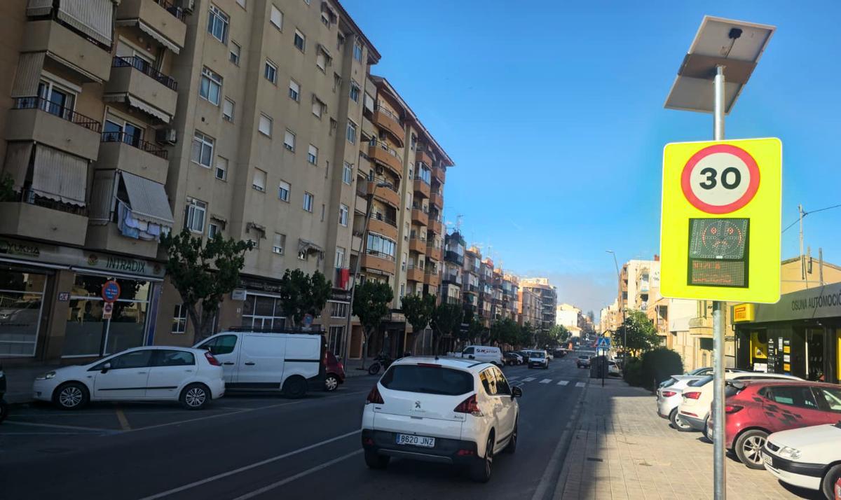 Los dispositivos se han instalado en zonas de alta densidad de tráfico en el municipio.