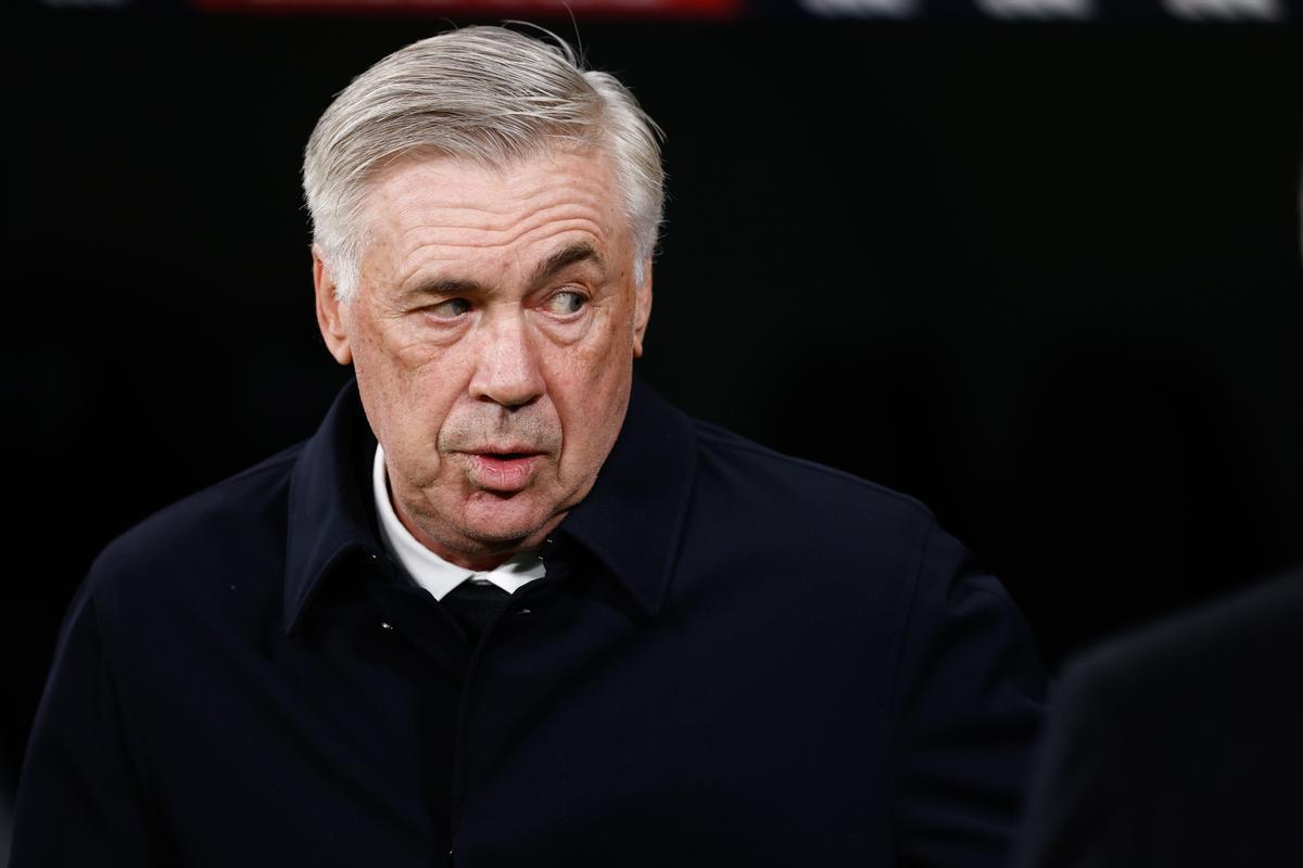 Ancelotti, durante el partido contra la Real Sociedad.