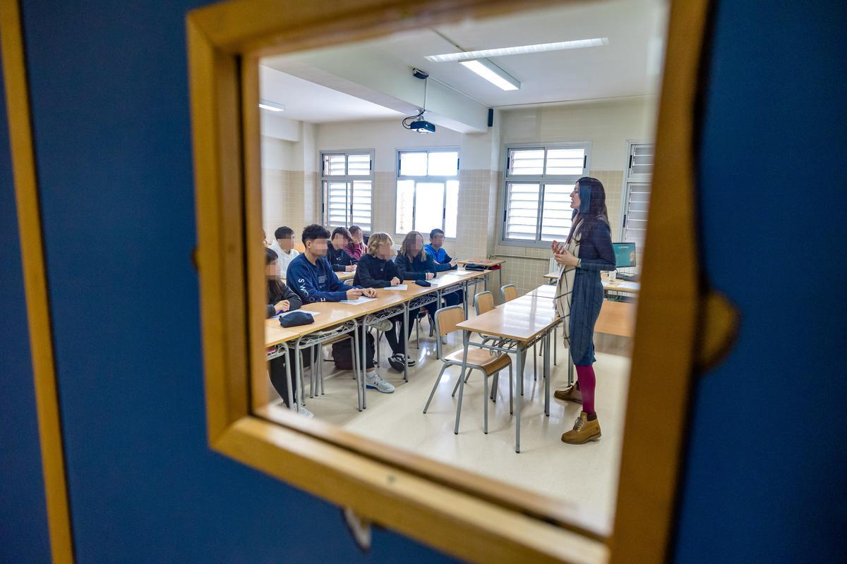 Alumnos durante el taller impartido en l'Alfàs del Pi.