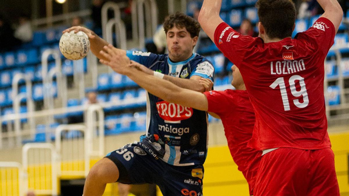 El Trops Málaga tiene que ganar los enfrentamientos que le quedan para mantener la esperanza de entrar en la fase de ascenso.