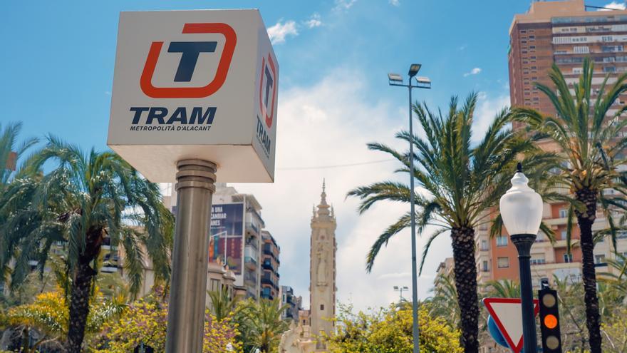 TRAM 24 horas en Hogueras: Consulta aquí los horarios de cada día y las frecuencias de las líneas