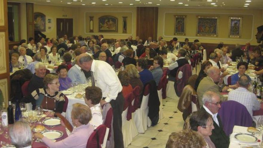 Comida navideña de la asociación El Ángel