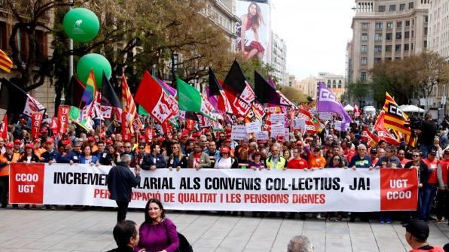 La protesta de Barcelona va reunir líders sindicals i polítics catalans.