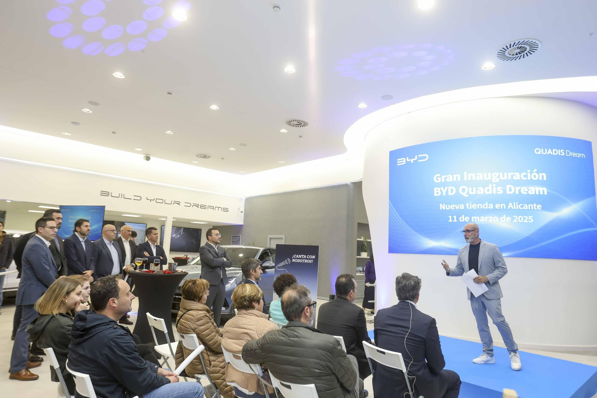 QUADIS Dream inaugura el primer centro BYD en Alicante.