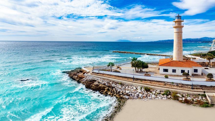 El pueblo español donde es verano todo el año: temperaturas suaves, 300 días despejados y paisajes preciosos