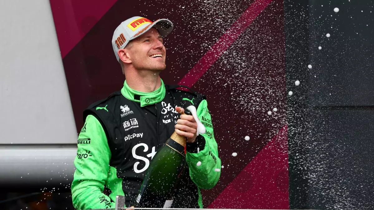 Lo que no se vio del GP de Gran Bretaña: La emoción de la hija de Hulkenberg, Newey 'espiando' a McLaren y Hamilton, perdido sin GPS