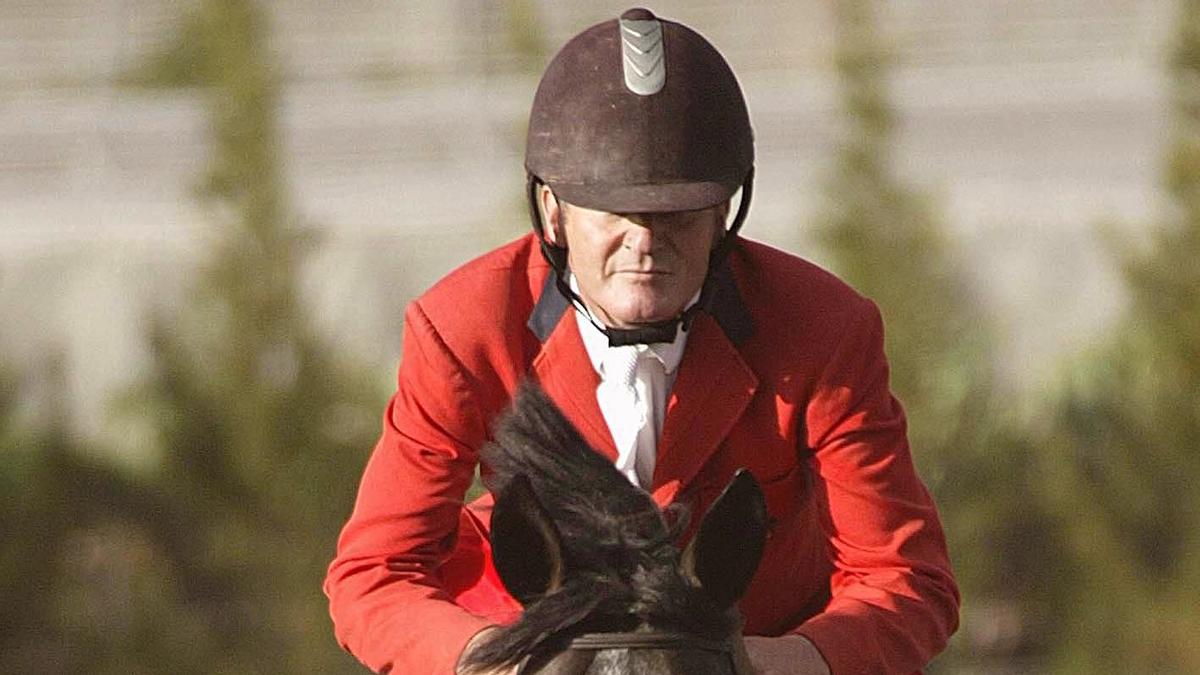 El jinete Luis Astolfi anuncia que tiene ELA