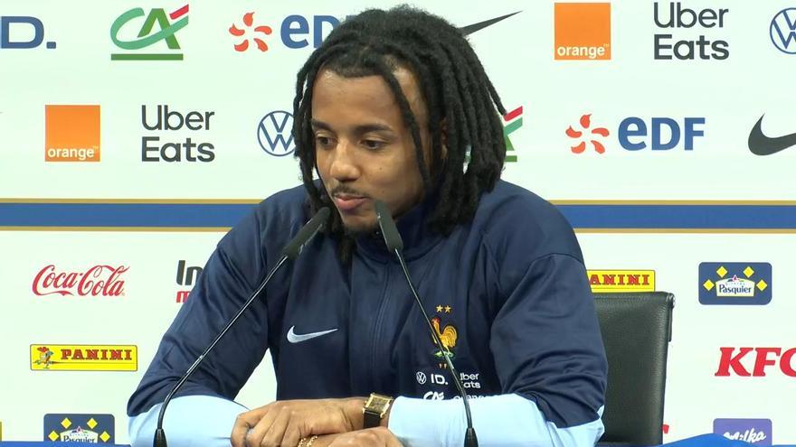 Koundé, sobre el Balón de Oro: "Un jugador del Barça sería una buena apuesta..."