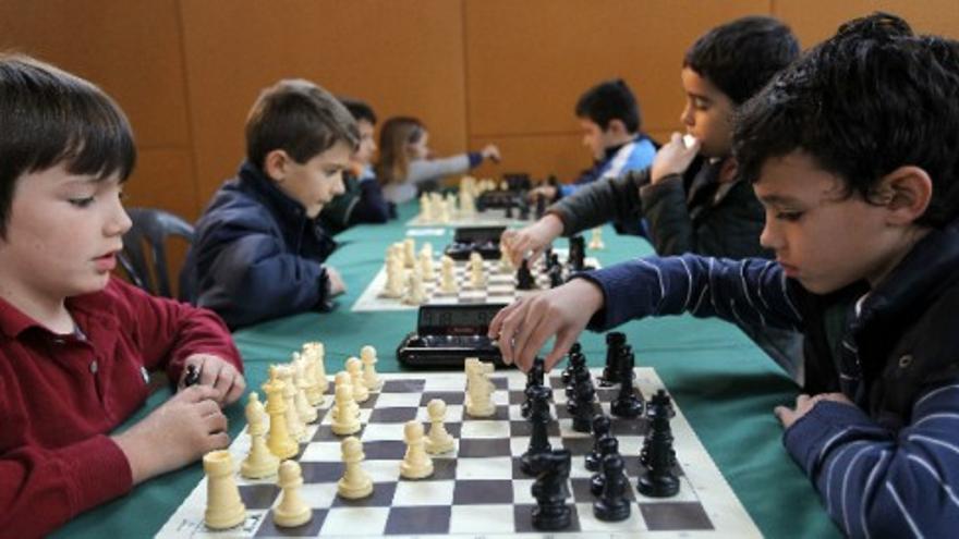 El Parlamento apuesta por introducir el ajedrez como asignatura
