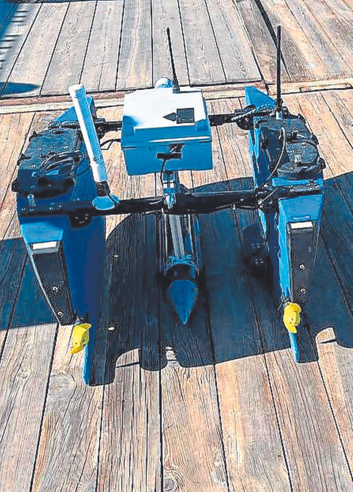 El dispositivo en un barco