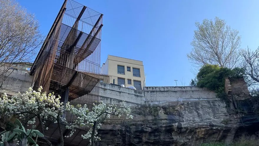 Recorregut per la nova escala-mirador al sector Santa Clara de Manresa