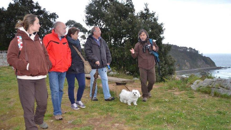 Por la izquierda, Marta Molleda, Miguel Casanueva, Concha Cambronero, Faustino Márquez y Javier Gil, ayer.