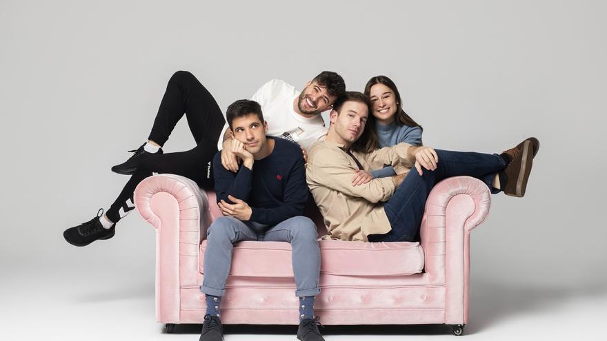 El Teatro de la Estación de Zaragoza acoge la obra &#039;Manual básico de lengua de signos para romper corazones&#039; de Roberto Pérez Toledo