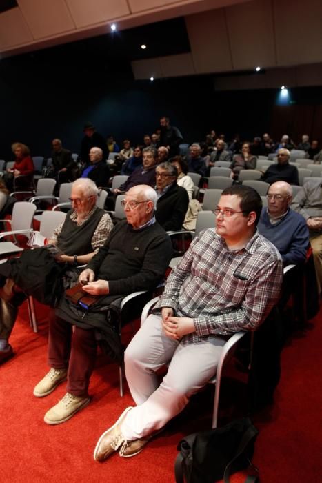 El modelo cultural de Oviedo en el Club de Prensa Asturiana