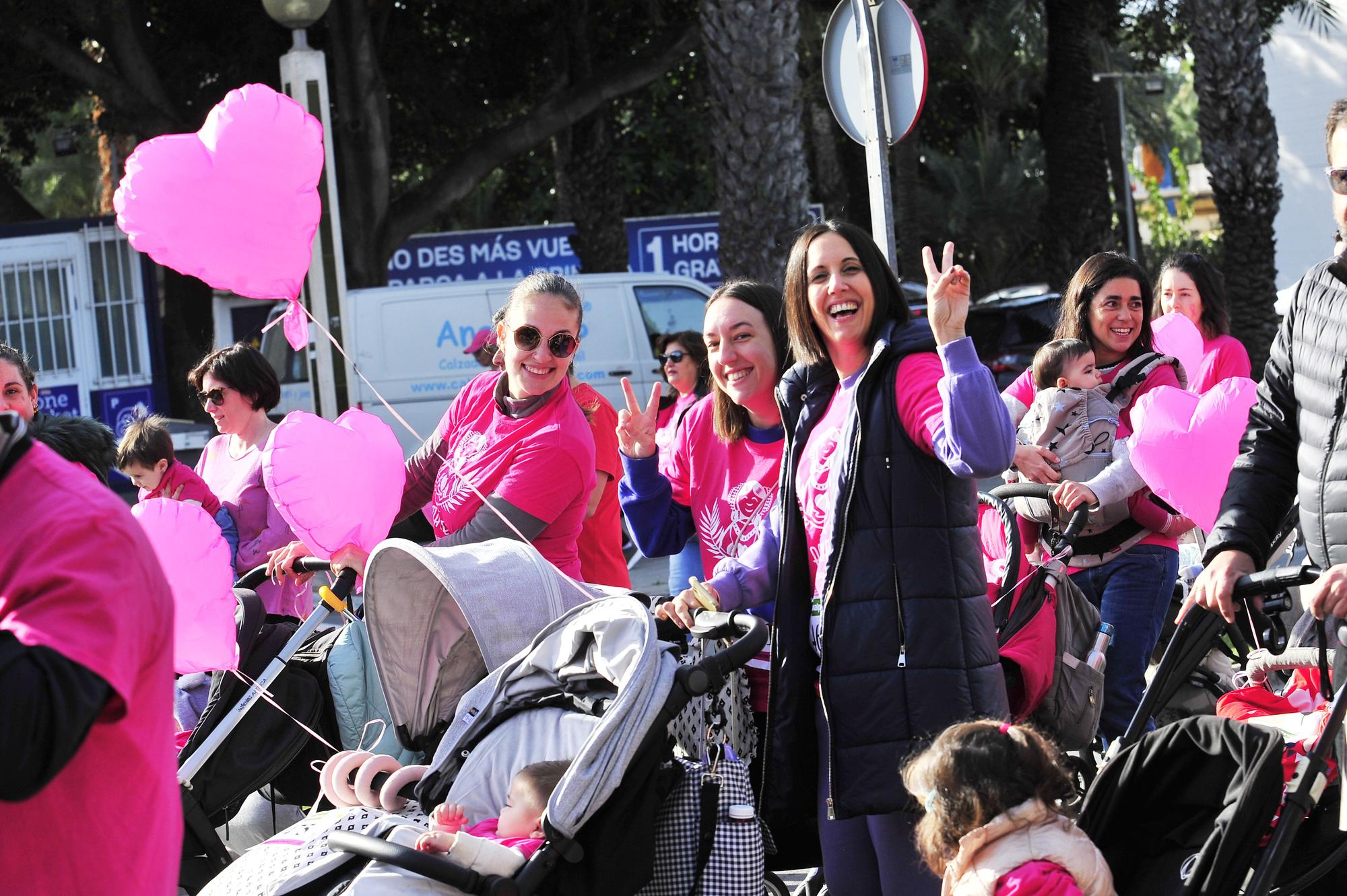 Más de 8.000 solidarios con el cáncer de mama en Elche