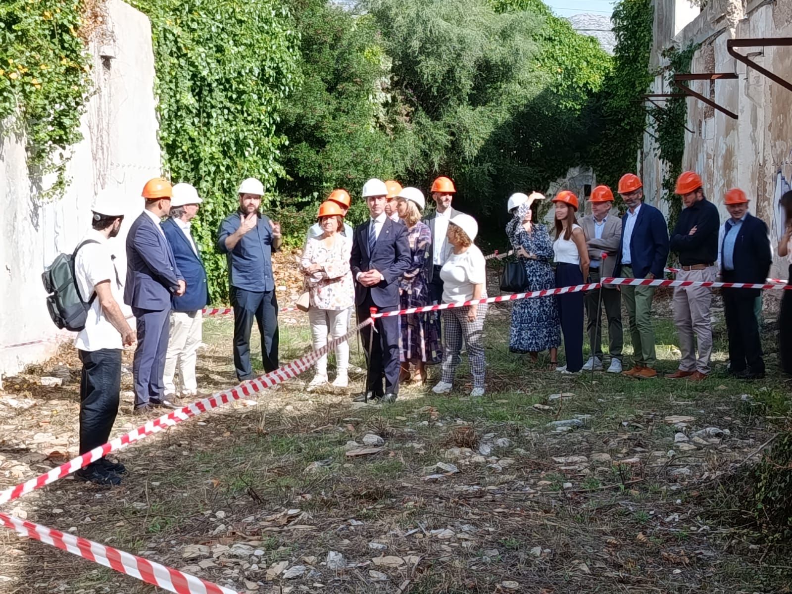 Las imágenes de la colocación de la primera piedra de Can Morató