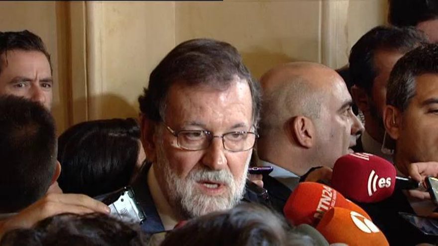 Rajoy: "Es absurdo pretender que Cataluña salga de la UE"