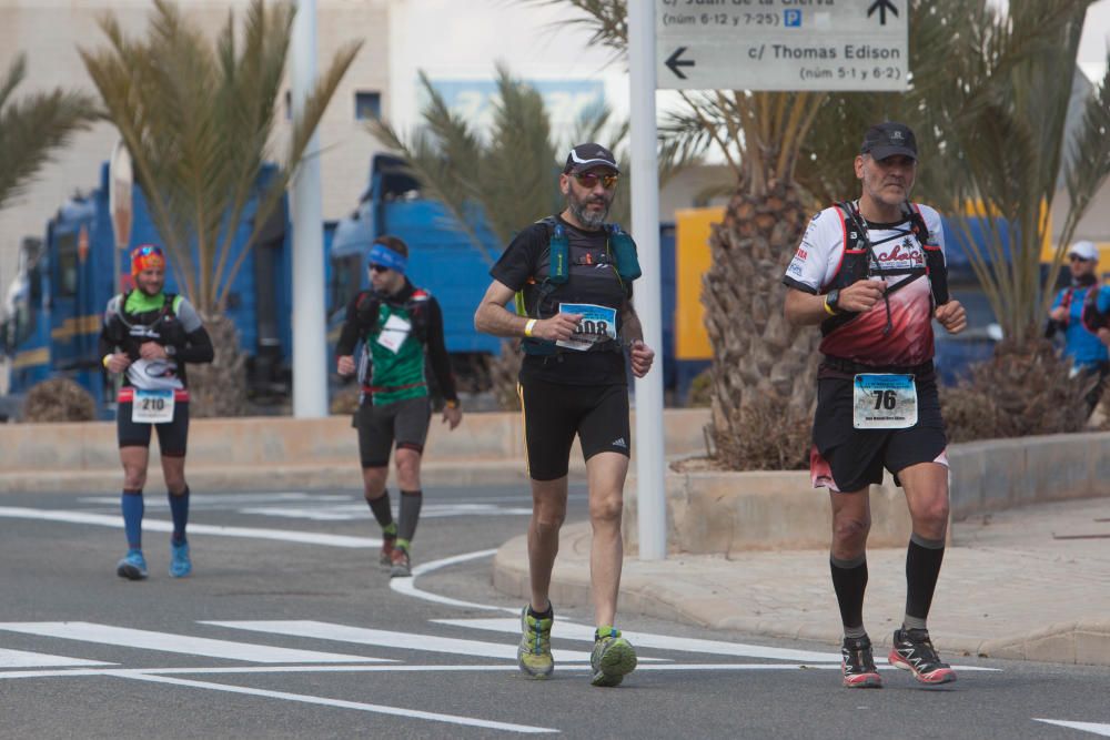 José Antonio Rejano, de Benidorm, fue el primero en completar los 104 kilómetros por el término de Elche