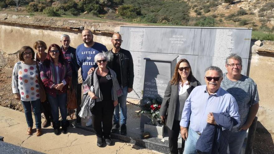 El PSOE de Cartagena rinde homenaje a las víctimas del franquismo