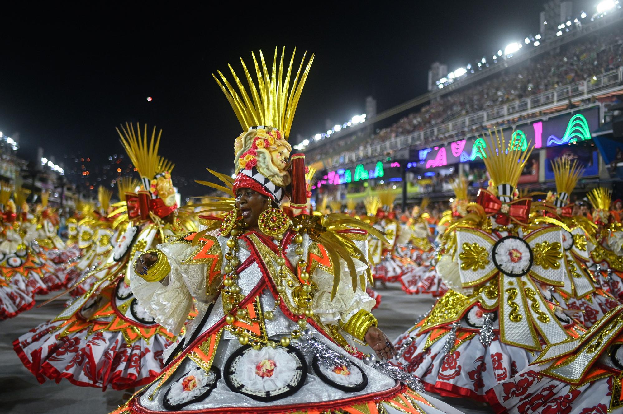 Rio de Janeiro celebra su Carnaval fuera de temporada