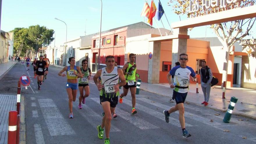 El Medio Maratón aspense pasa por el campo Las Fuentes.