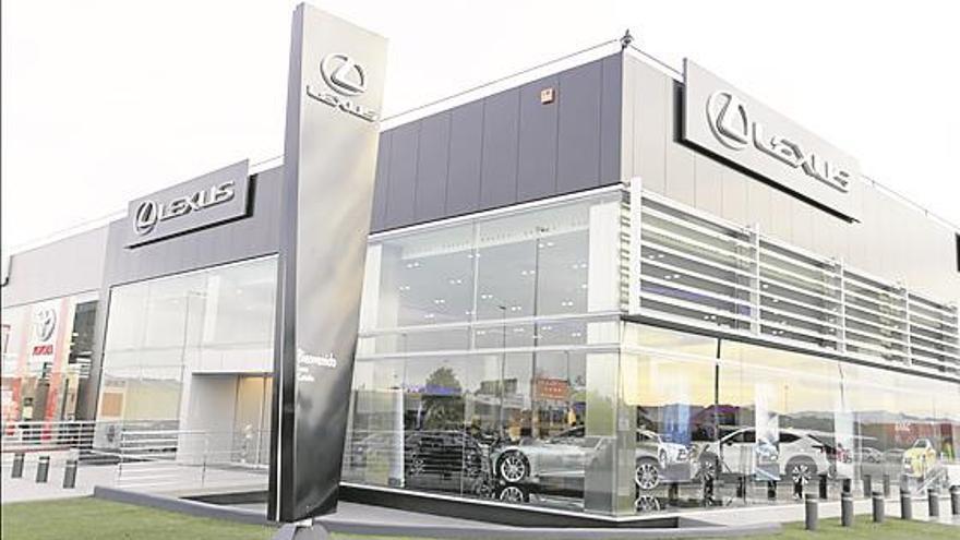 Lexus inaugura una moderna sede en Castellón