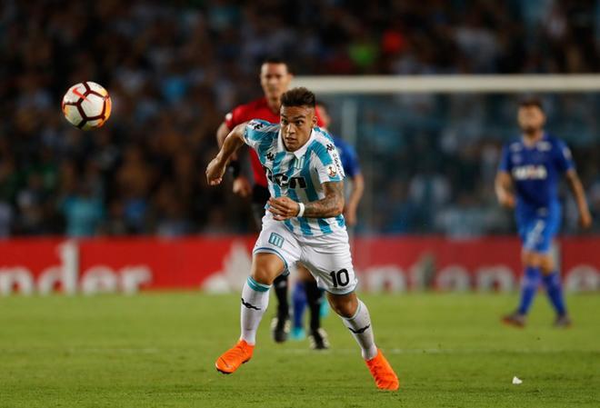 Acción de Lautaro Martínez durante un partido con Racing Avellaneda equipo con el disputó 61 partidos en cuatro temporadas.