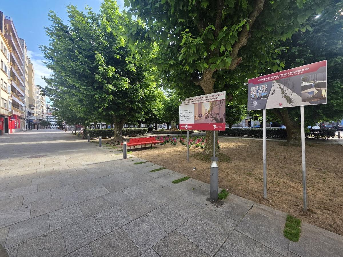 La calle Covadonga y la plaza de España.