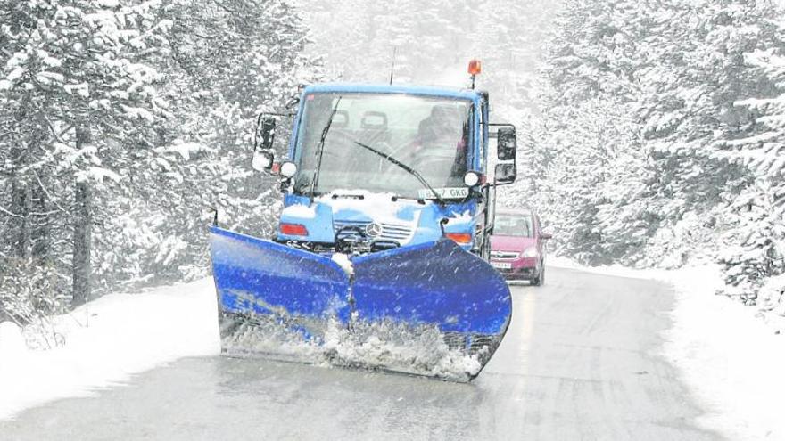 Alerten de nevades al Ripollès, la Cerdanya i el Montseny