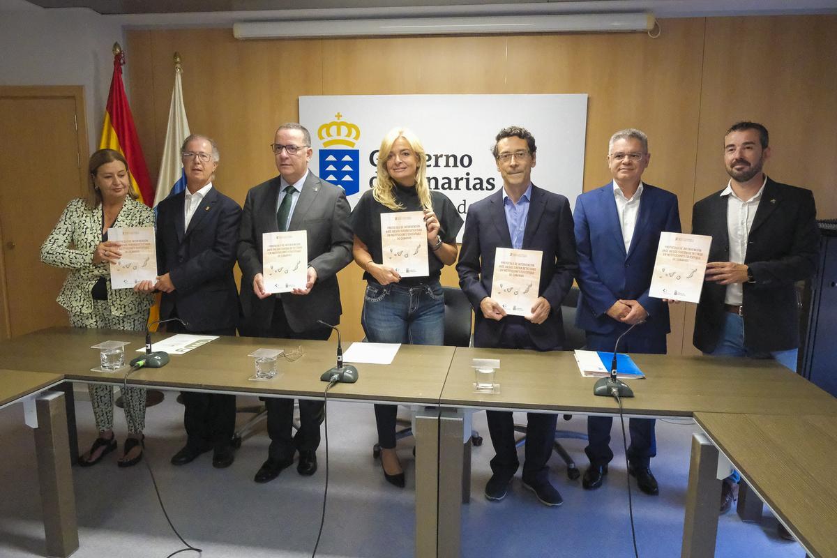 Protocolo de intervención ante riesgo suicida en educación